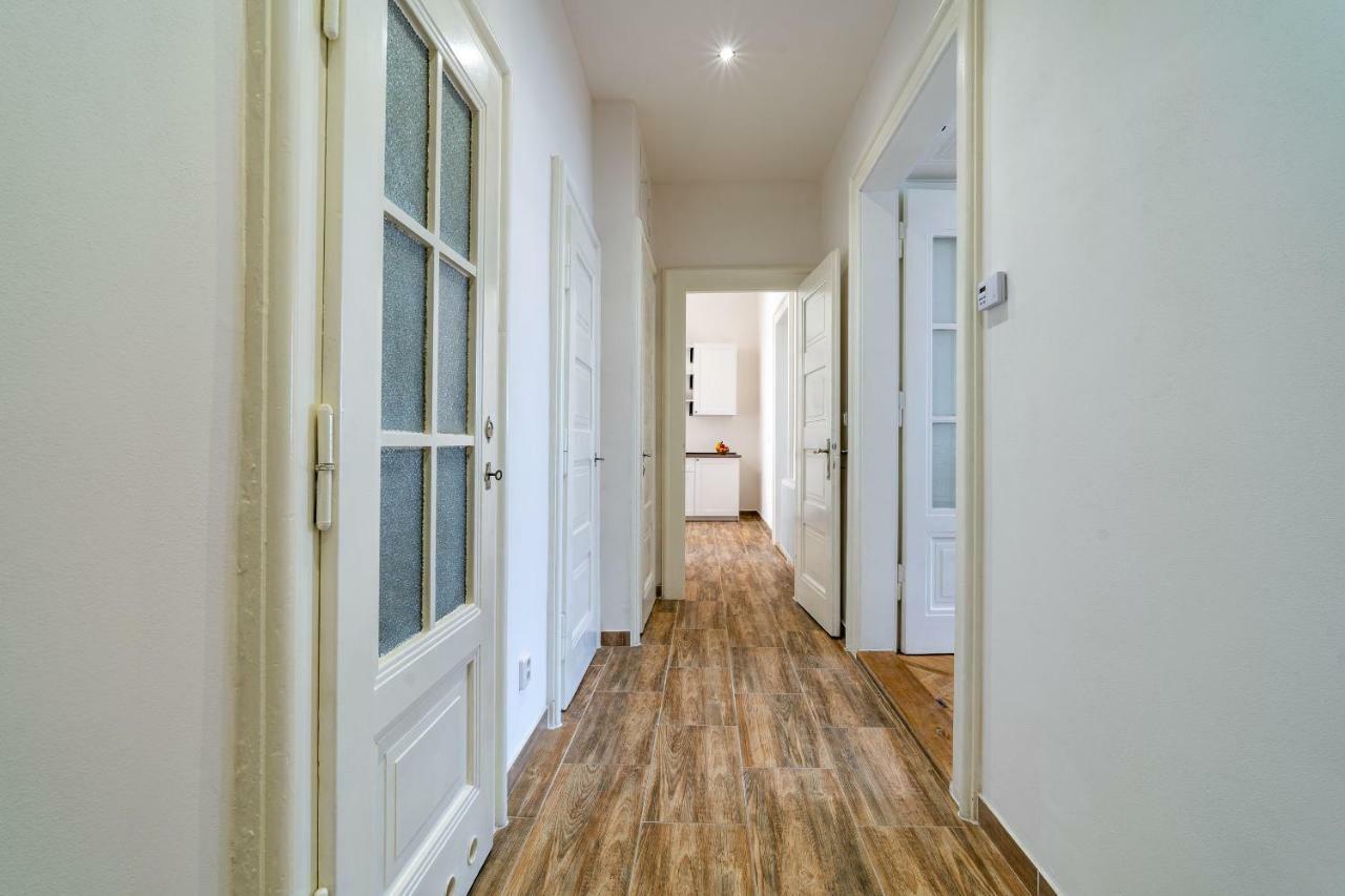 Avantguard Apartment Prag