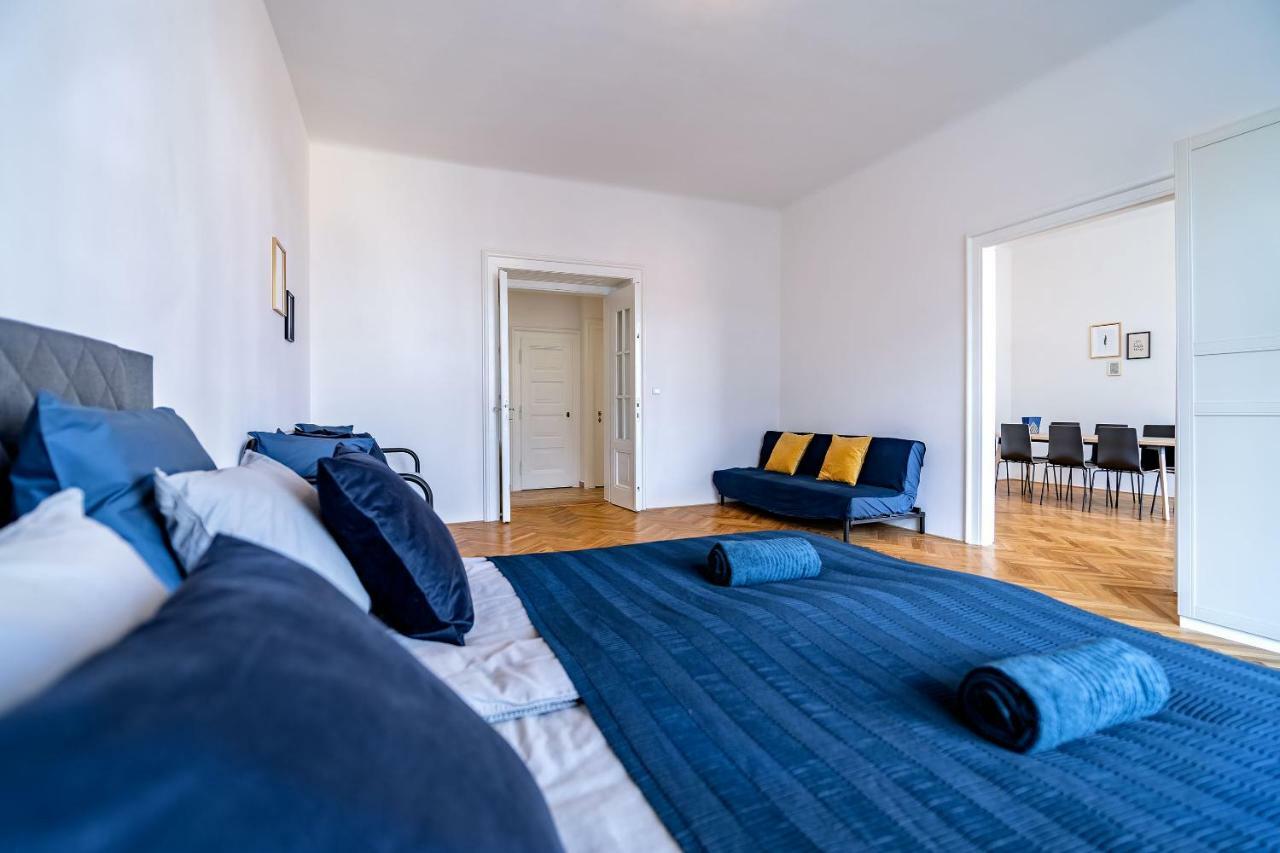 Apartment Avantguard Prag